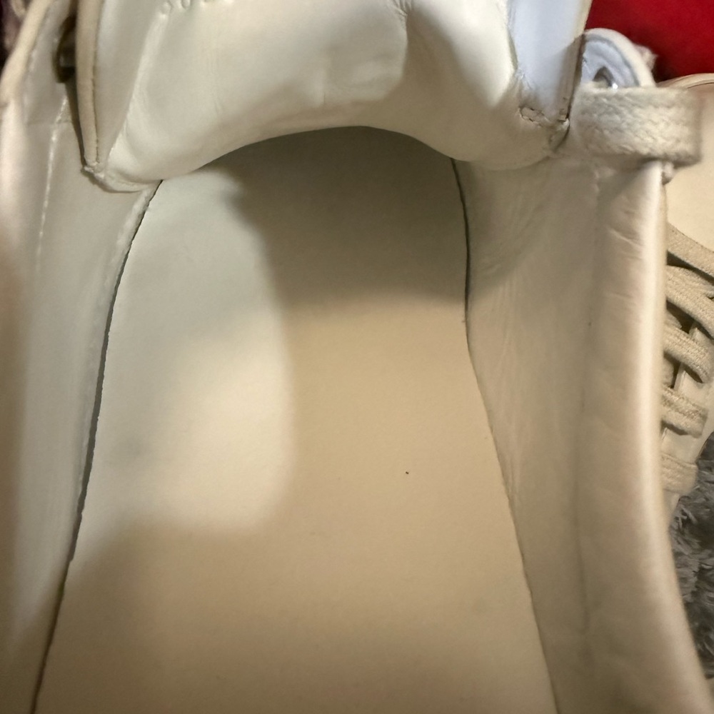Gucci Cream and Orange Sneakers with Mickey Mouse Design - Picture 4 of 4